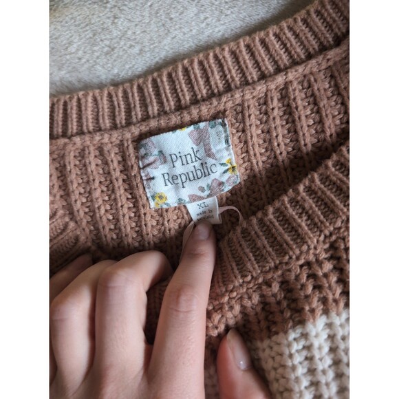 Pink republic striped sweater size XL - Picture 3 of 5
